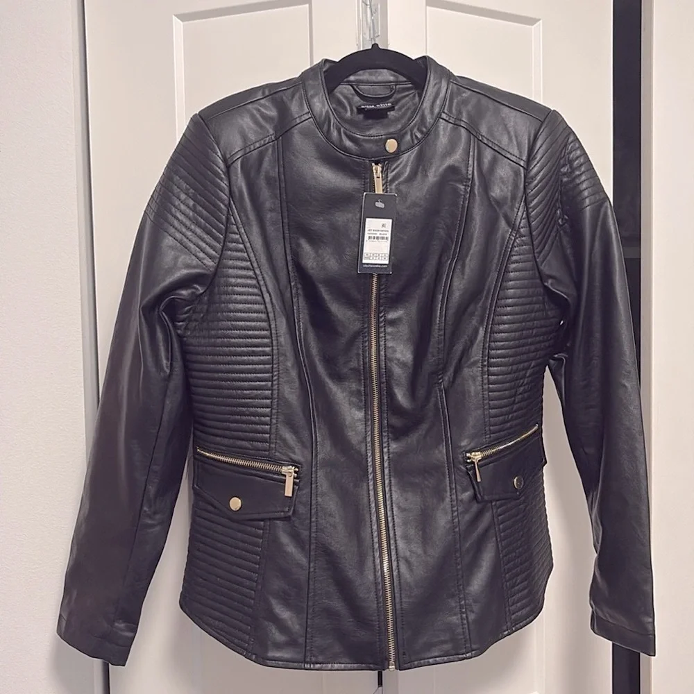 NWT [City Chic] Biker Moto Black w/ Gold Zip-Up Leather Jacket Coat Women’s 12 - Picture 6 of 15